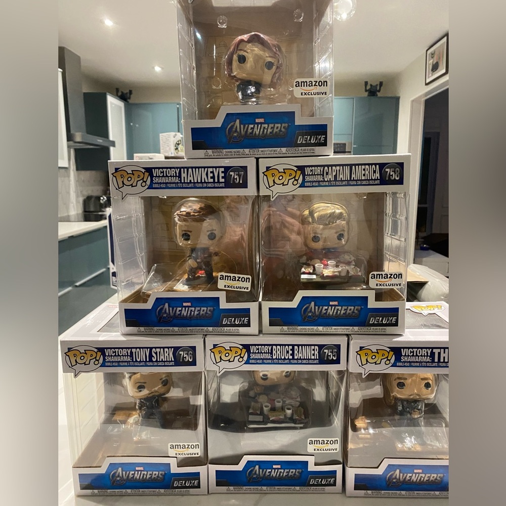 NIB Funko Pop Avengers Victory Shawarma set